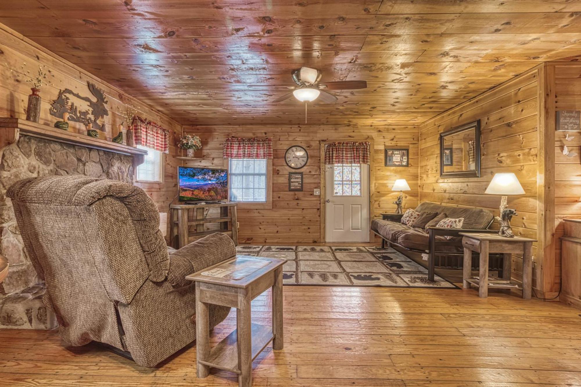 Bear Den, Hot Tub, 1089 Of Free Attraction Tickets For Each Paid Day, Dollywood And More! Sevierville Pokój zdjęcie