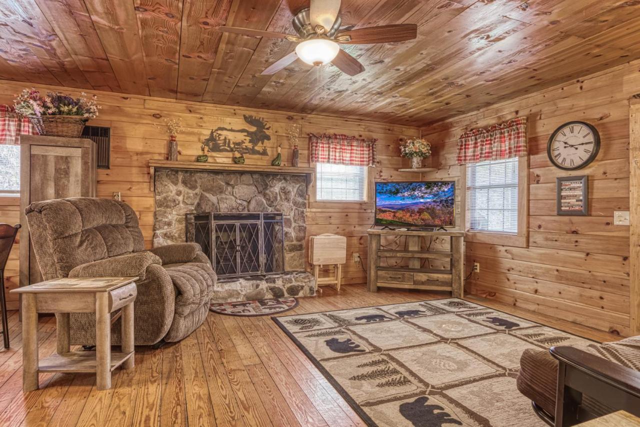 Bear Den, Hot Tub, 1089 Of Free Attraction Tickets For Each Paid Day, Dollywood And More! Sevierville Zewnętrze zdjęcie